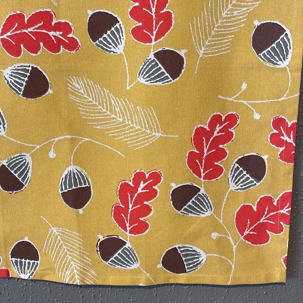 Crate & Barrel Acorn Napkins